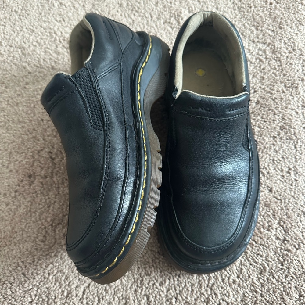 Dr. Martens 11198 Men’s 7, Women’s 8, Black Leather Slip On Loafers